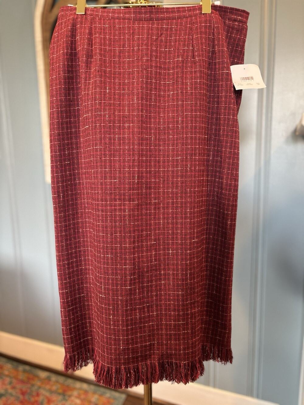 Women's Old Money Heritage Outlander Burgundy Plaid Skirt With Fringe Bottom 12P